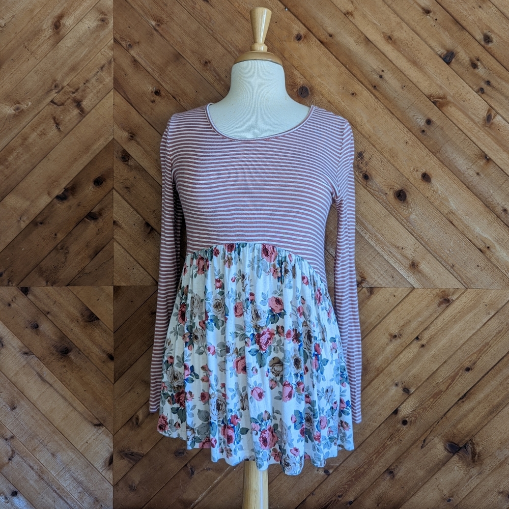 Oddy pink striped and floral top